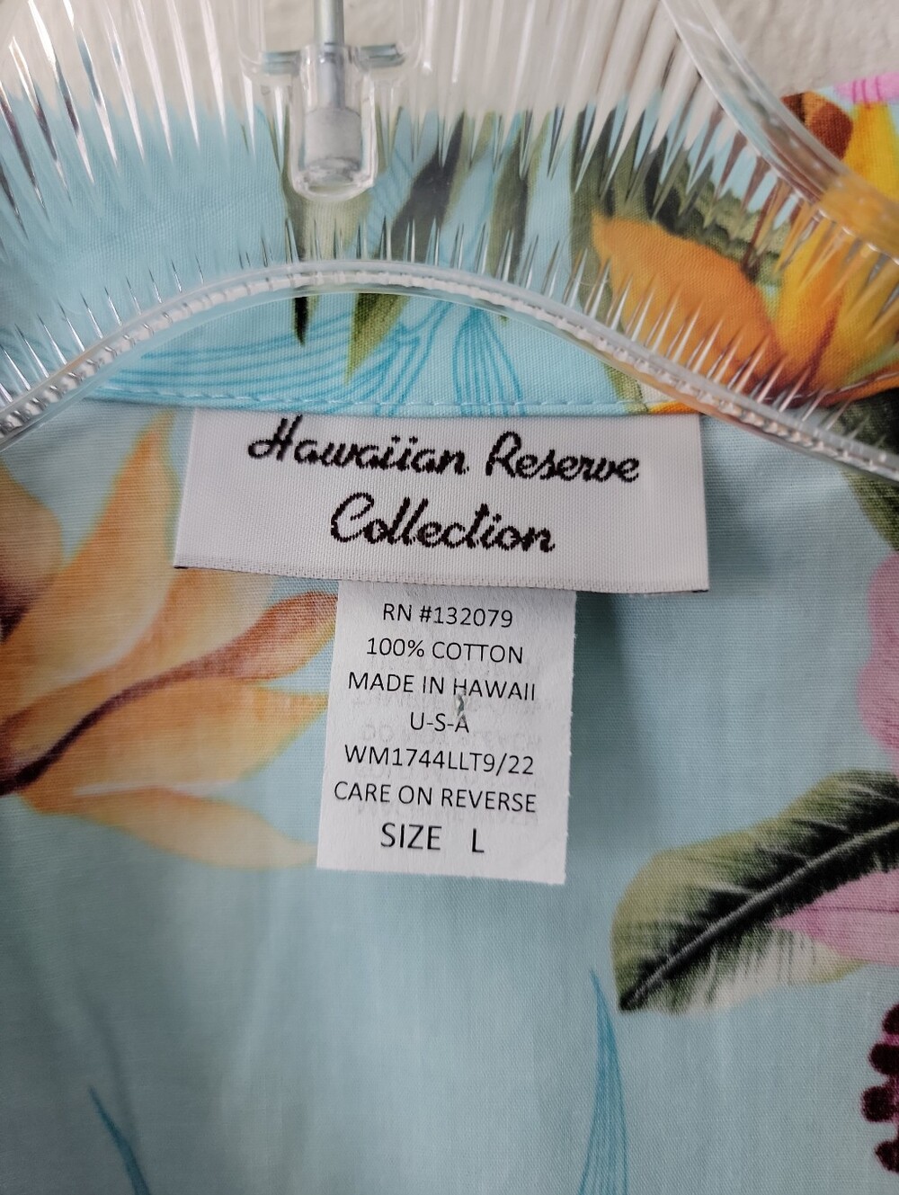 Hawaiian Reserve Sleeveless Floral Button-Front Top - Light Blue Size Large NWOT - Picture 2 of 8